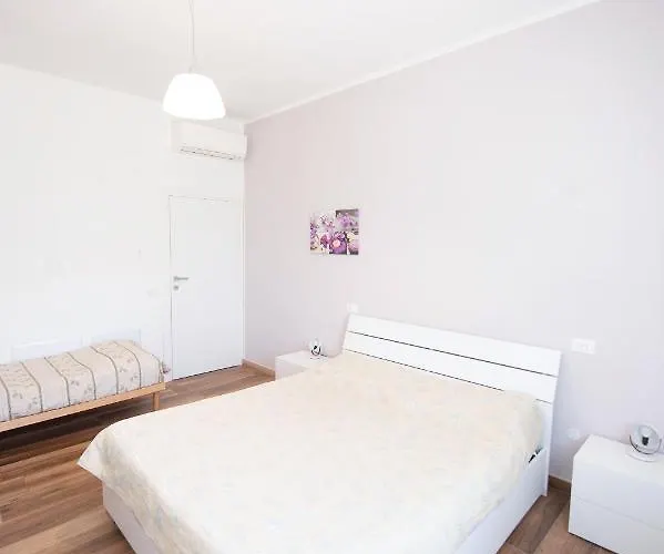 Raggio Di Sole Nyaraló Montegridolfo